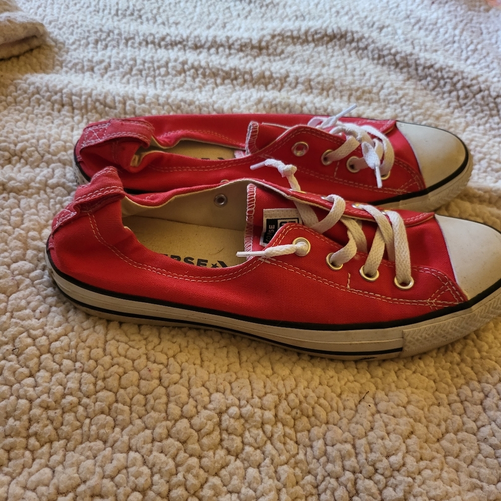 Red Converse Lowtop